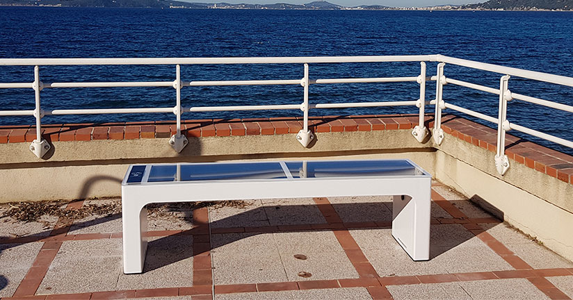 Banc connectés solaire Steora Standard